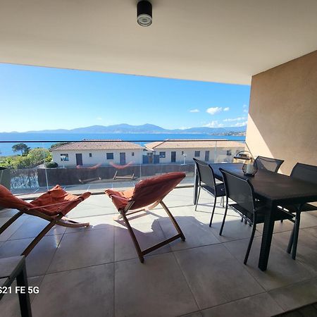 Appartement De Standing Bord De Mer Pietrosella Exterior foto